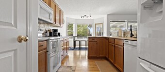 *Backyard*King*Parking*100Mbps*Smart TV*Bbq*W/D