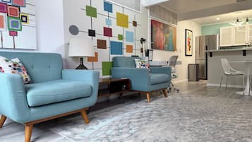 TV connectée, cheminée, imprimantes