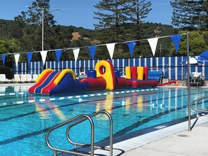 Utomhuspool