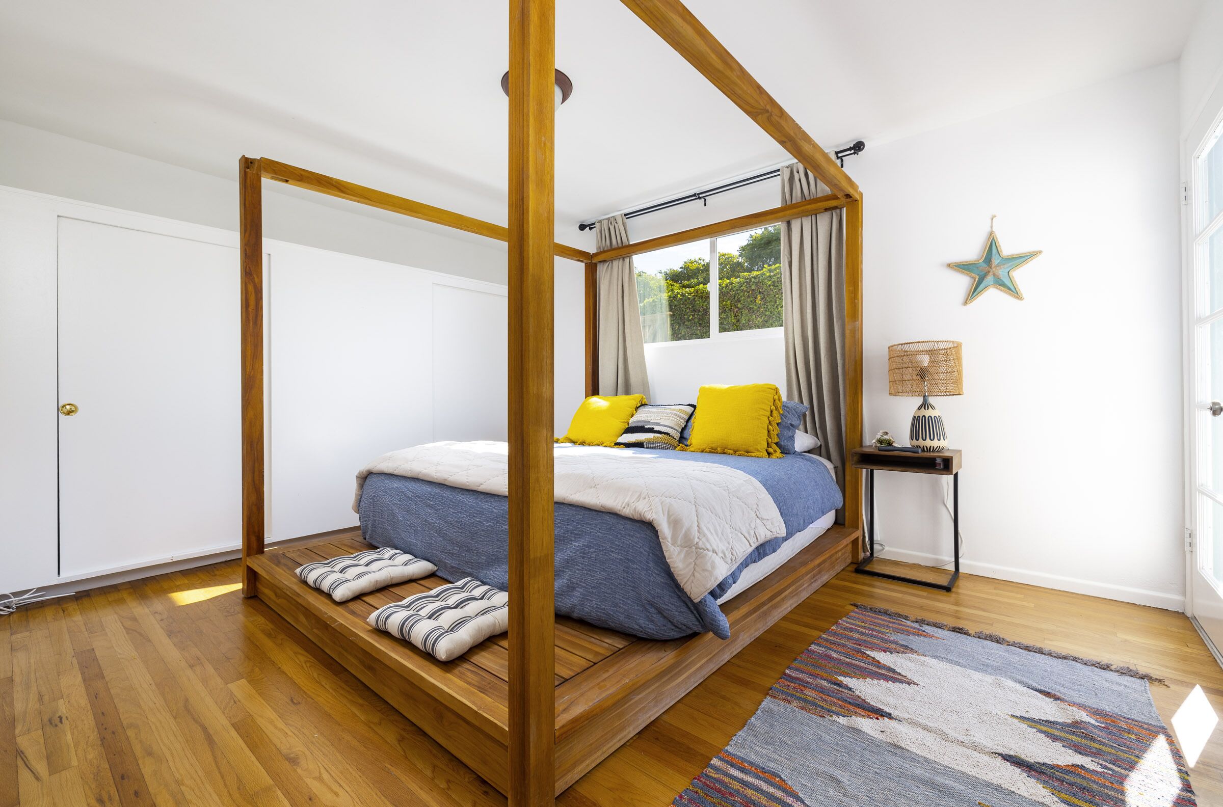 *NEW LISTING* Ocean front beach house close beach access