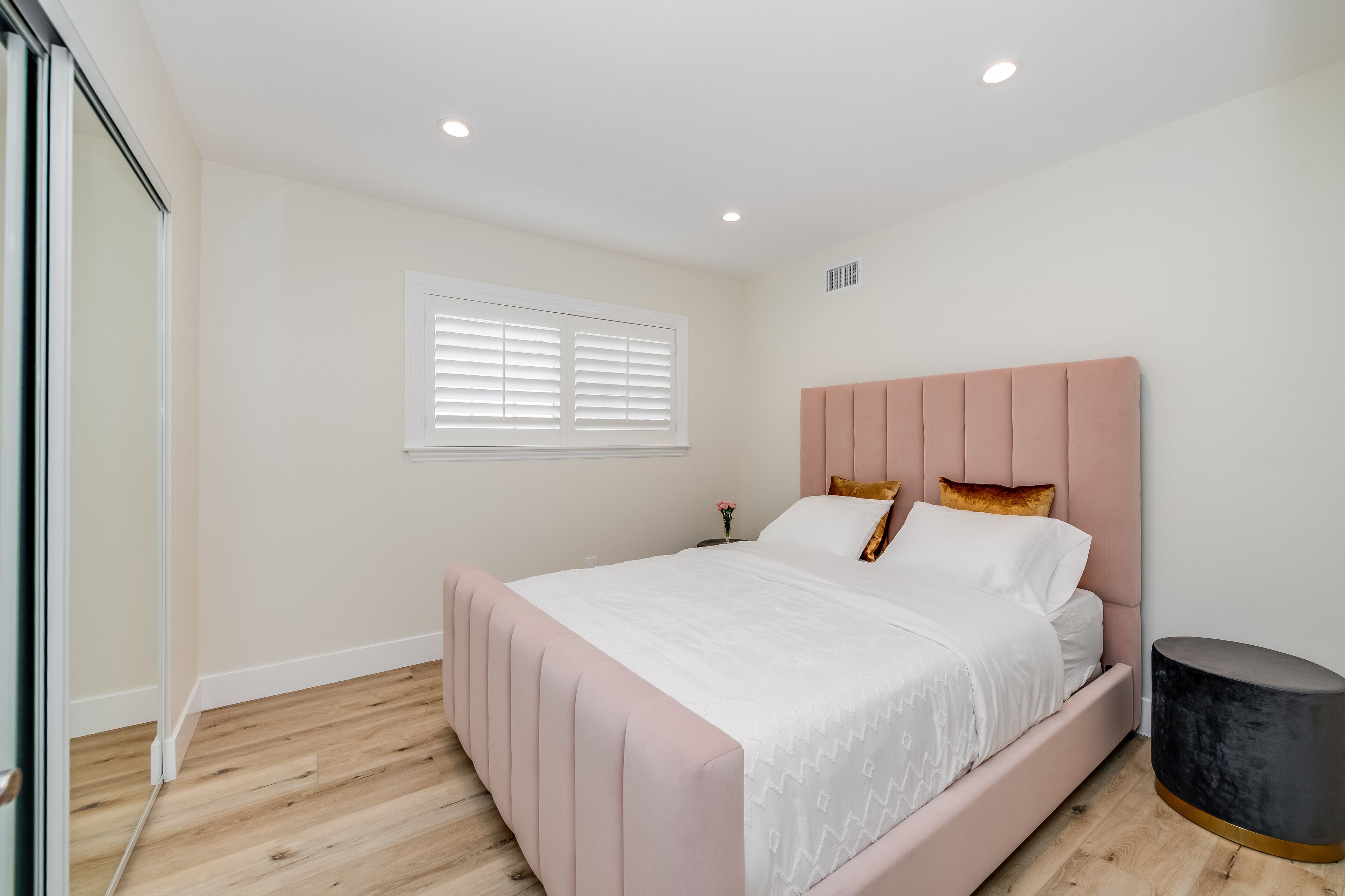 Gorgeous Home w/Pool - Perfect for the Family