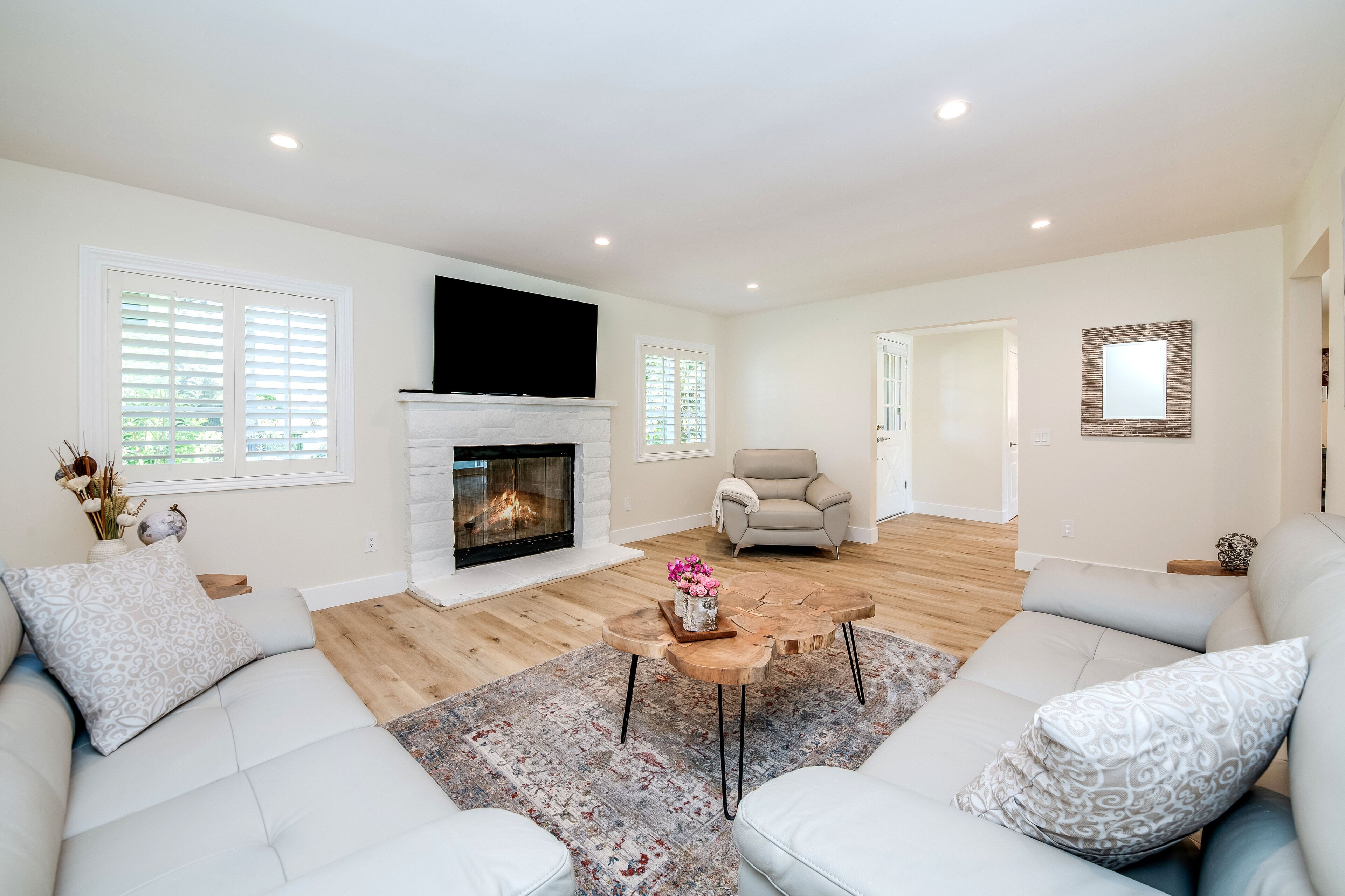 Gorgeous Home w/Pool - Perfect for the Family