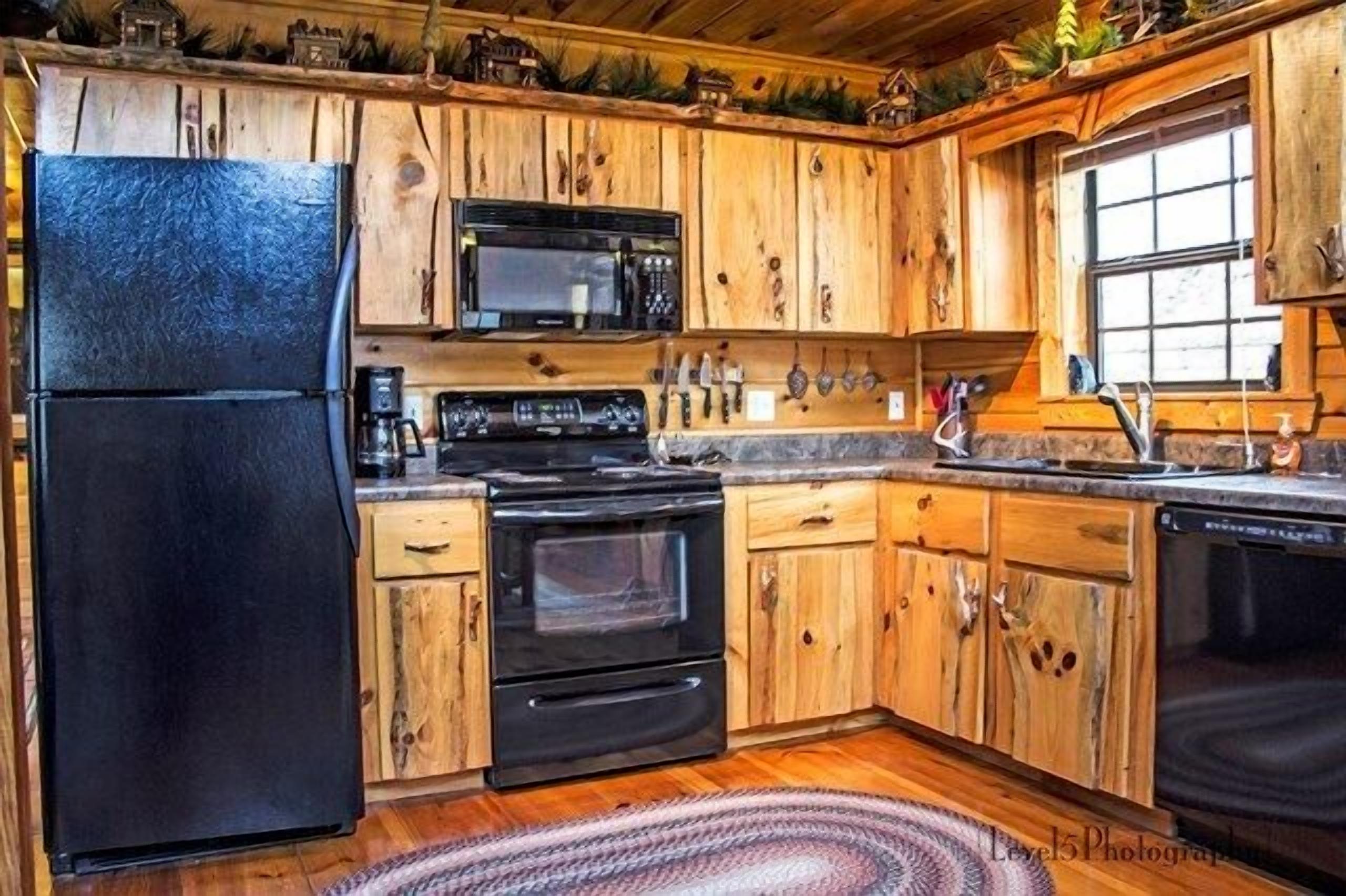 Bear Haven - Adorable cabin in the woods!