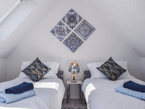 2 bedrooms, free WiFi, bed sheets