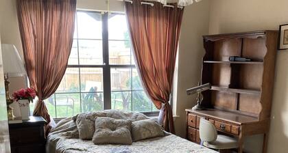 102-A 2 Bedroom 1 Bath apartment room
