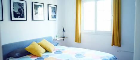 1 bedroom, iron/ironing board, travel cot, free WiFi