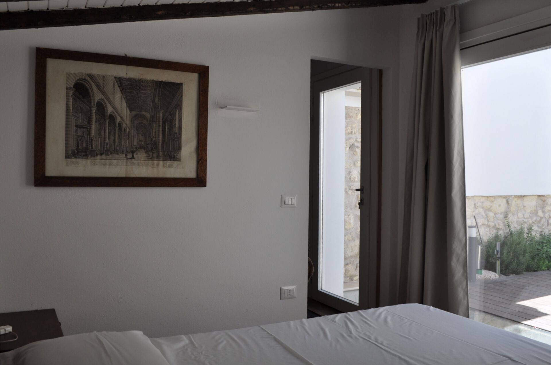 Mario's apartment in the historic center with t two terraces