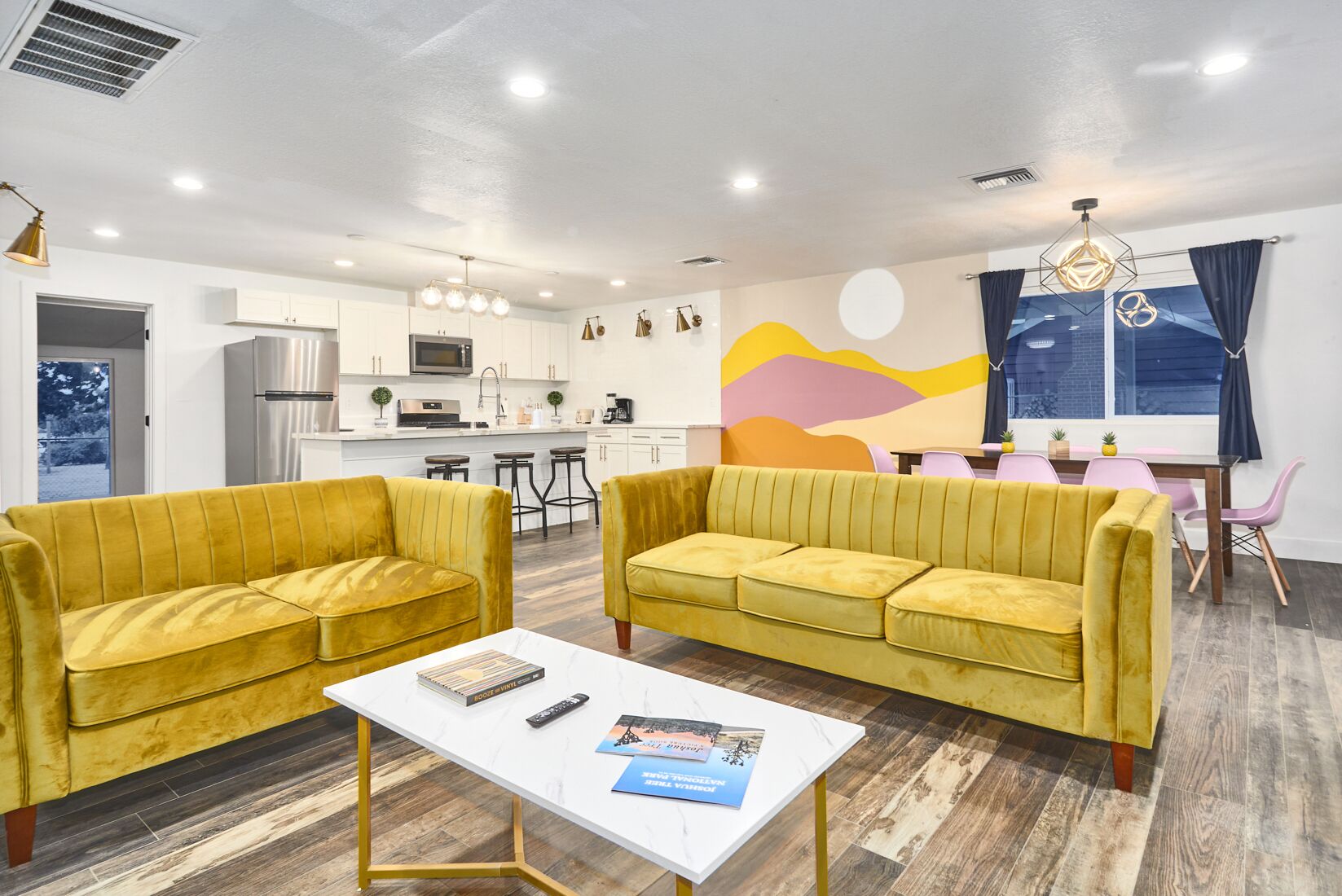 Game Room /Spa /Cowboy Pool /Hammocks /Volleyball / Bocce Ball/ Yoga