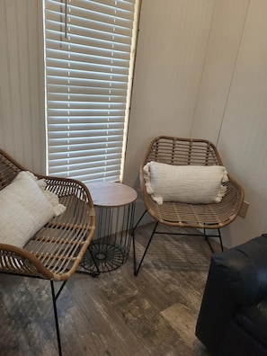 Interior - River Rock Cabin 11 - Wilderness RV & Adventure Park (Tahlequah)