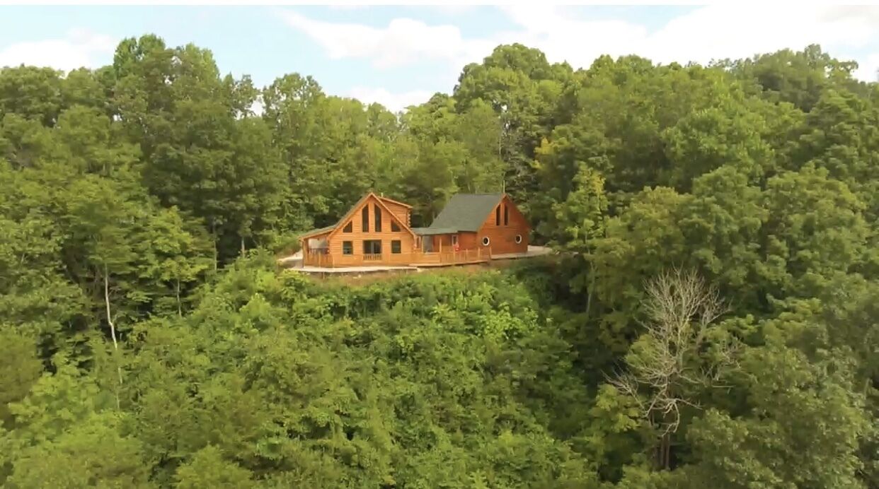 Perfect Cabin Getaway (Lakeview)