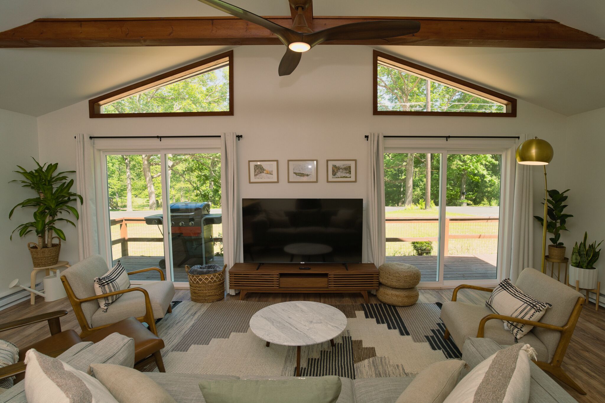 Modern Clean Cabin 5 mins away to Delaware River