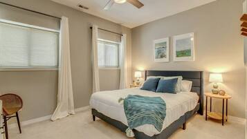 2 bedrooms, desk, iron/ironing board, travel cot