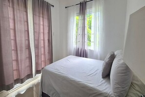 1 Schlafzimmer, Bügeleisen/Bügelbrett, kostenloses WLAN, Bettwäsche