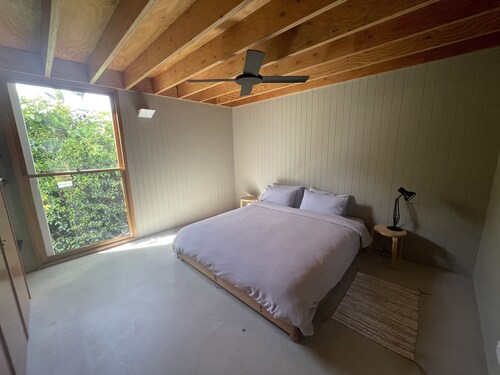 Bundeena Beach House - Royal National Park