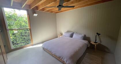 Bundeena Beach House - Royal National Park