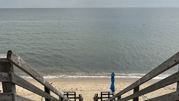 Beach nearby, sun loungers