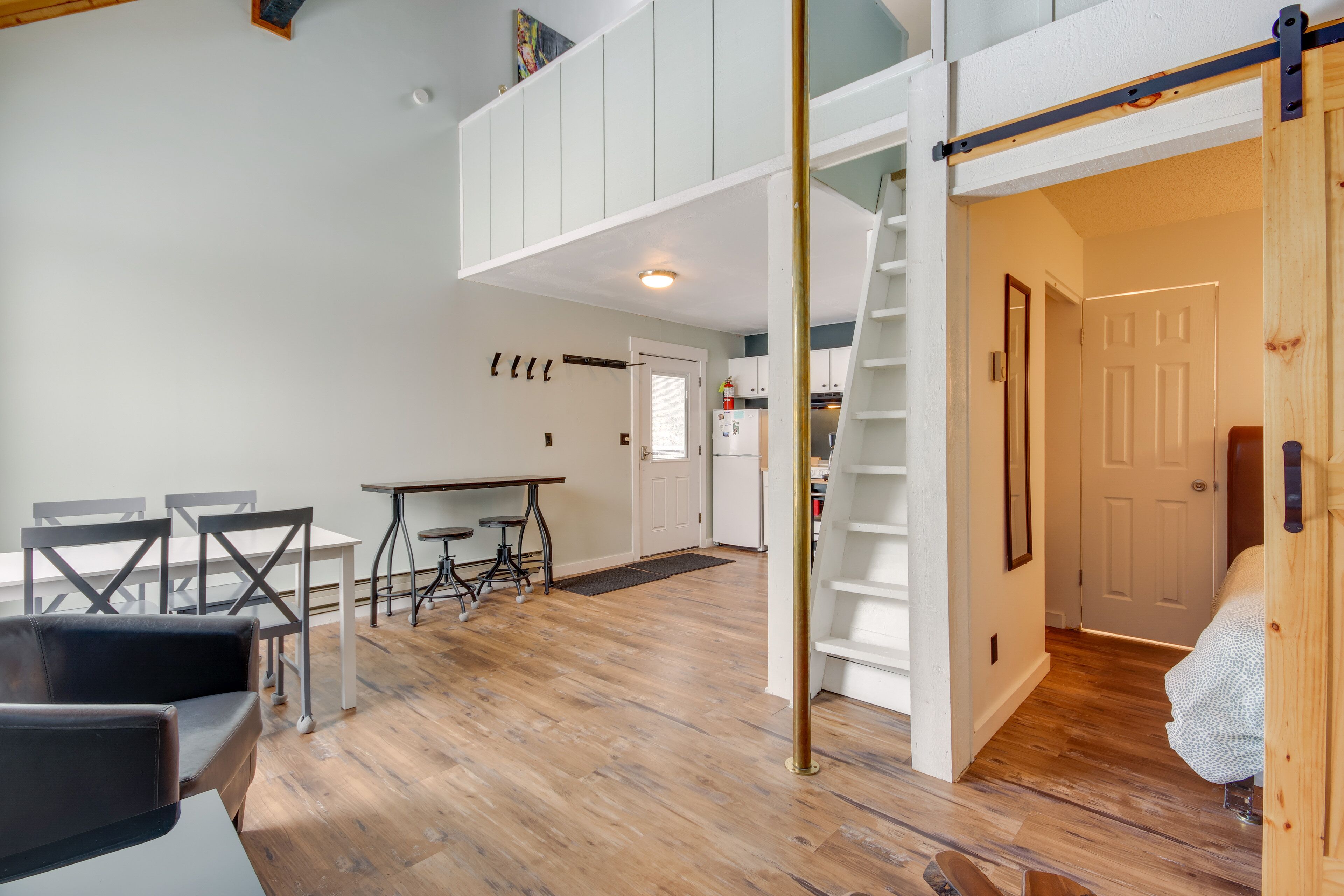 Big Sky 'Gwen's Getaway' Condo w/ Mtn Views!