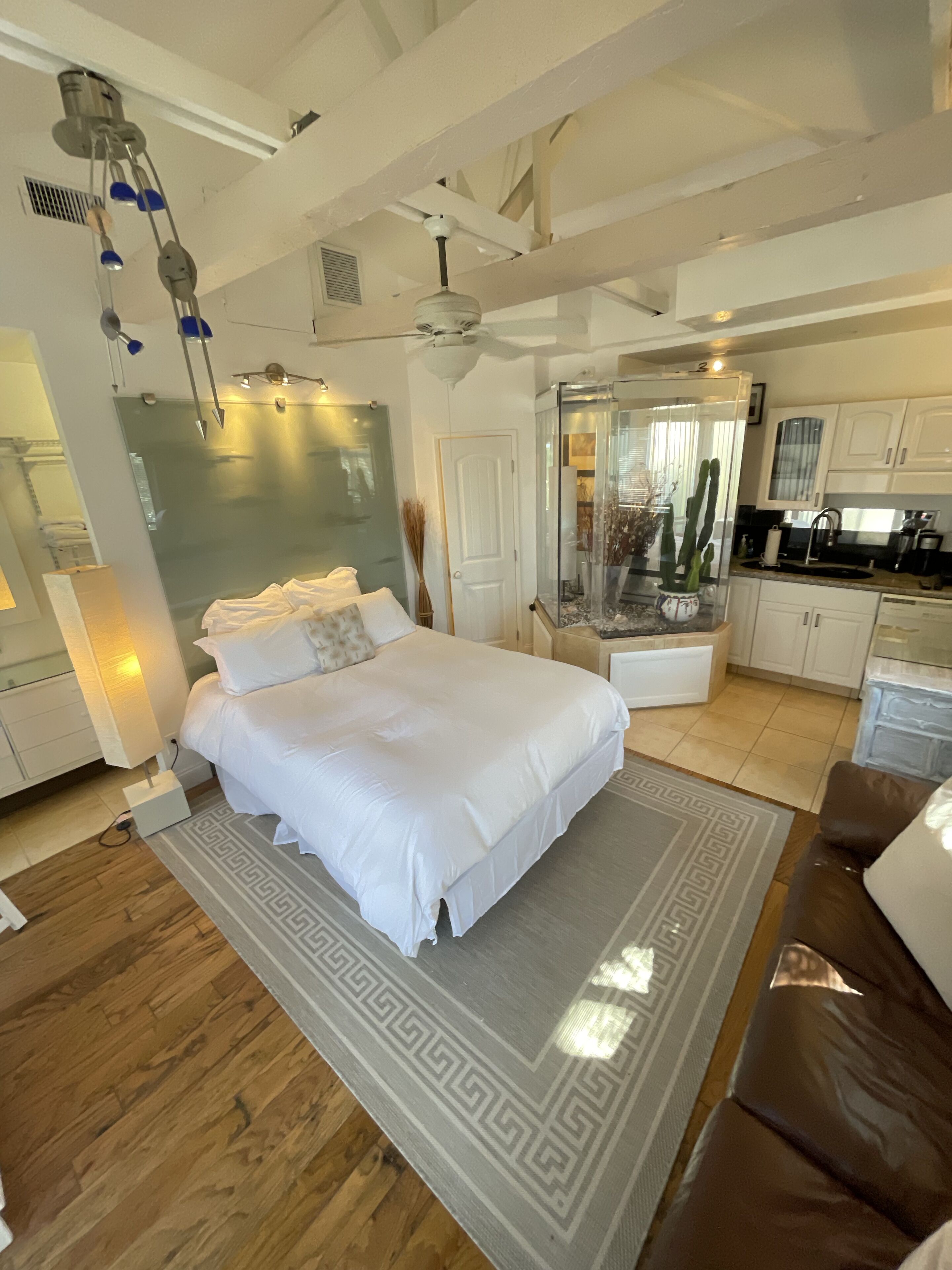 Charming Pad, close to all that matters!