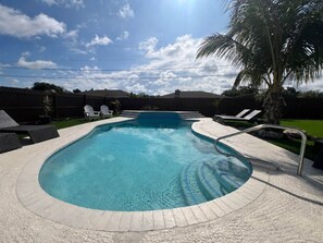 Outdoor pool, a heated pool