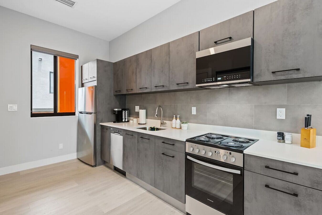 Pretty Rola #303 Signature Apartment w King Bed, Brand new and Central Location!