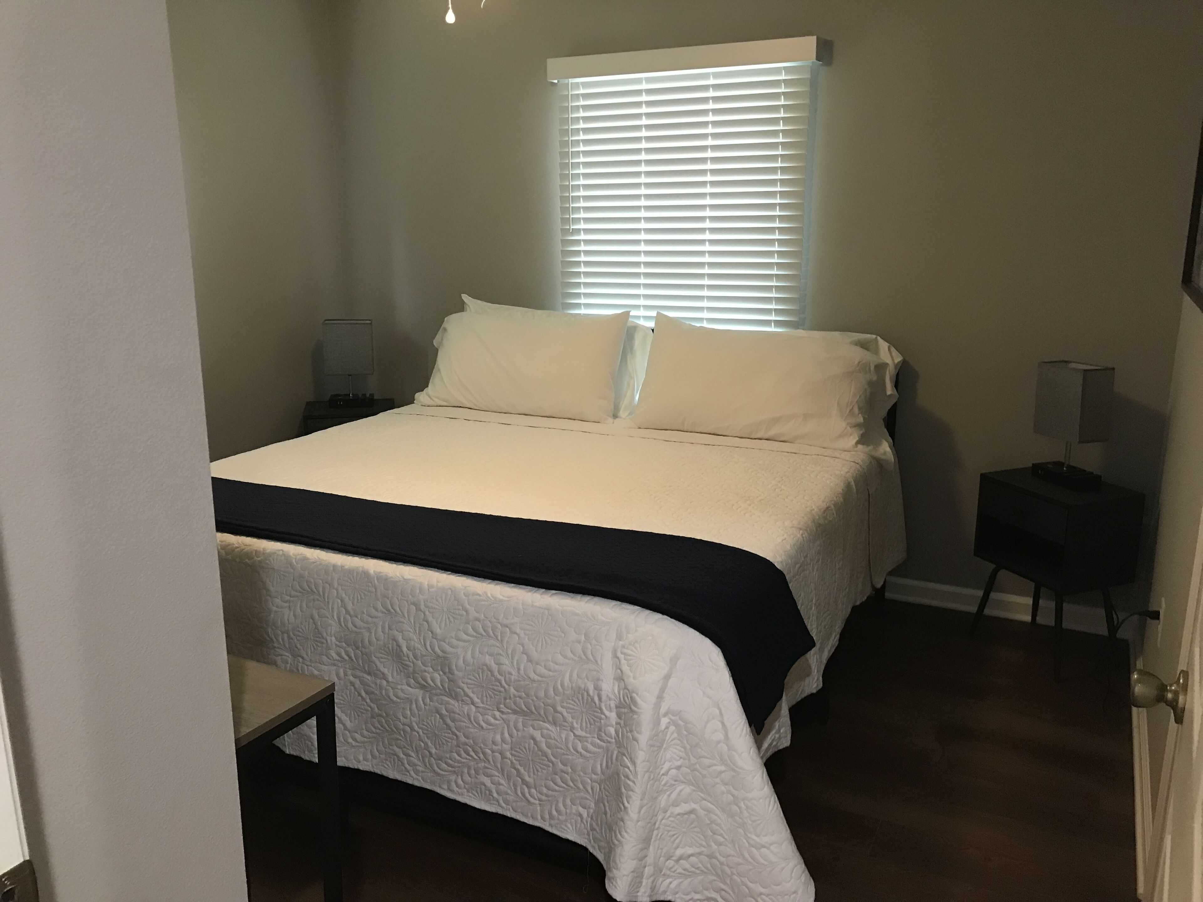 Double Diamond Duplexes- Center of Hot Springs, AR 9A (3 Other Units Listed)