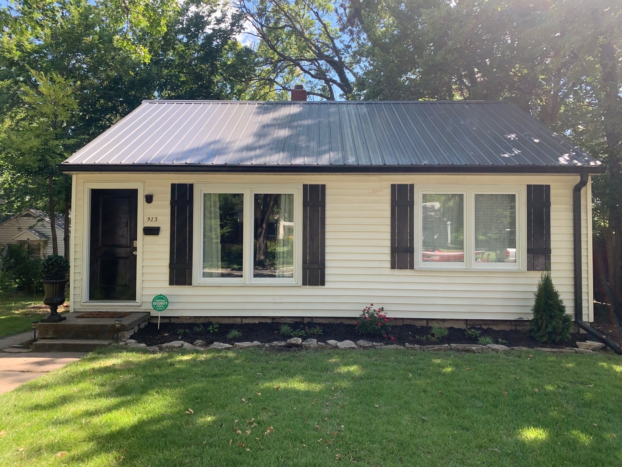 Charming bungalow centrally located in the heart of Manhattan, Kansas.