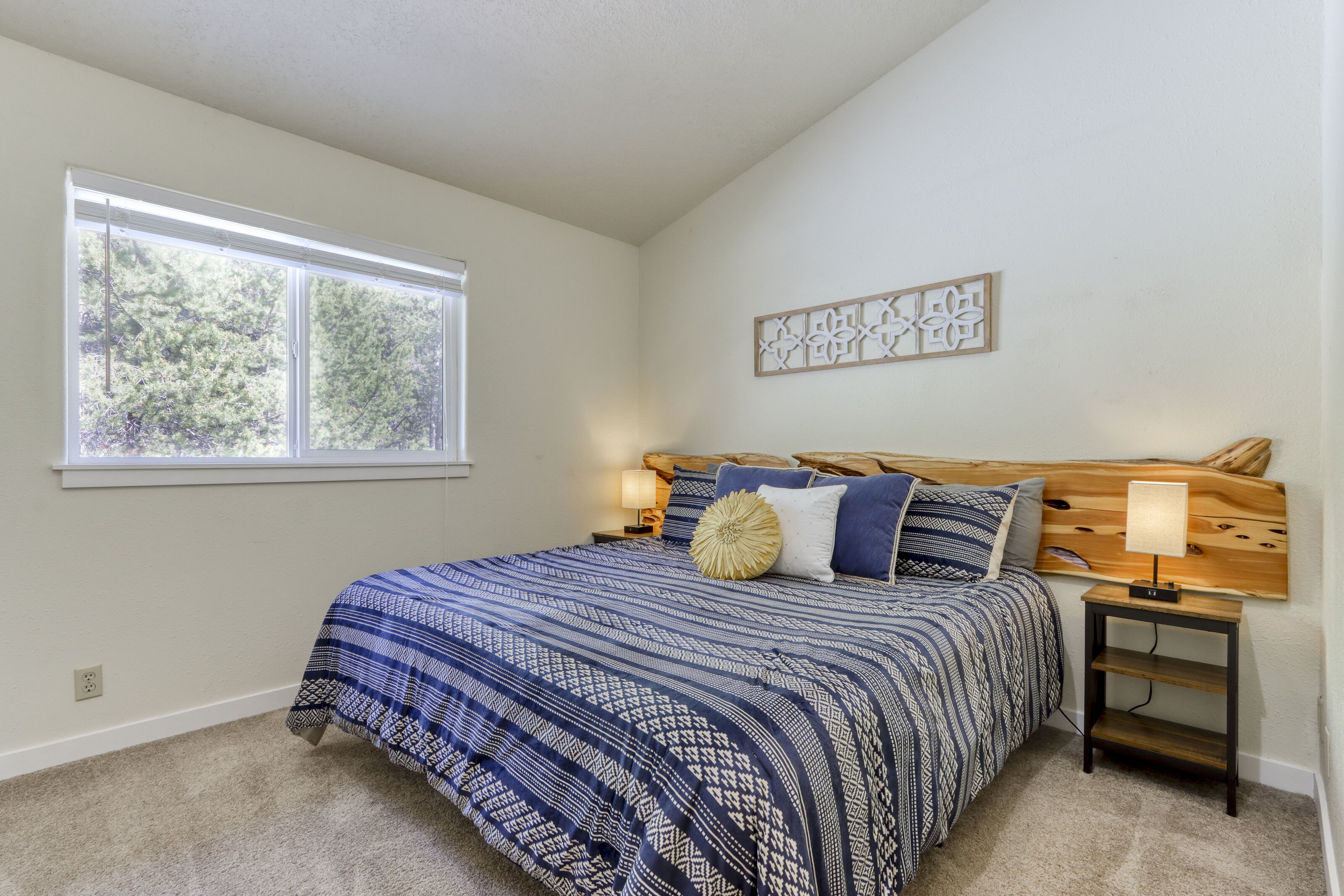 Charming home on a wooded acre.  Close to river and National  Forest!