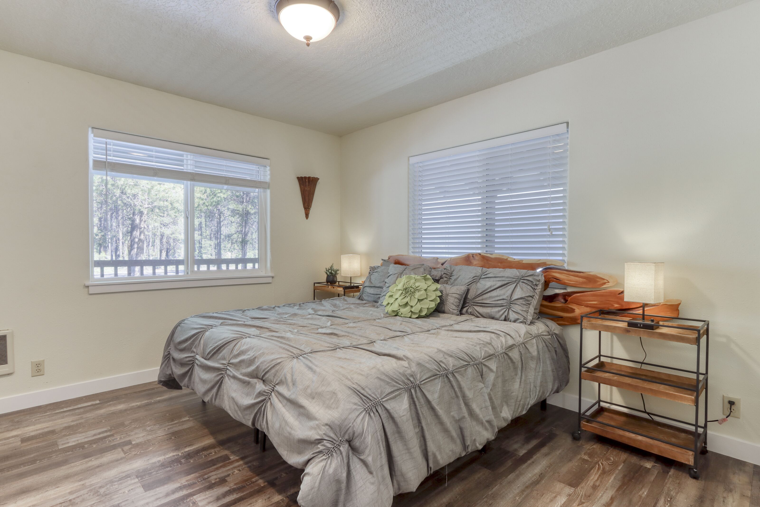 Charming home on a wooded acre.  Close to river and National  Forest!