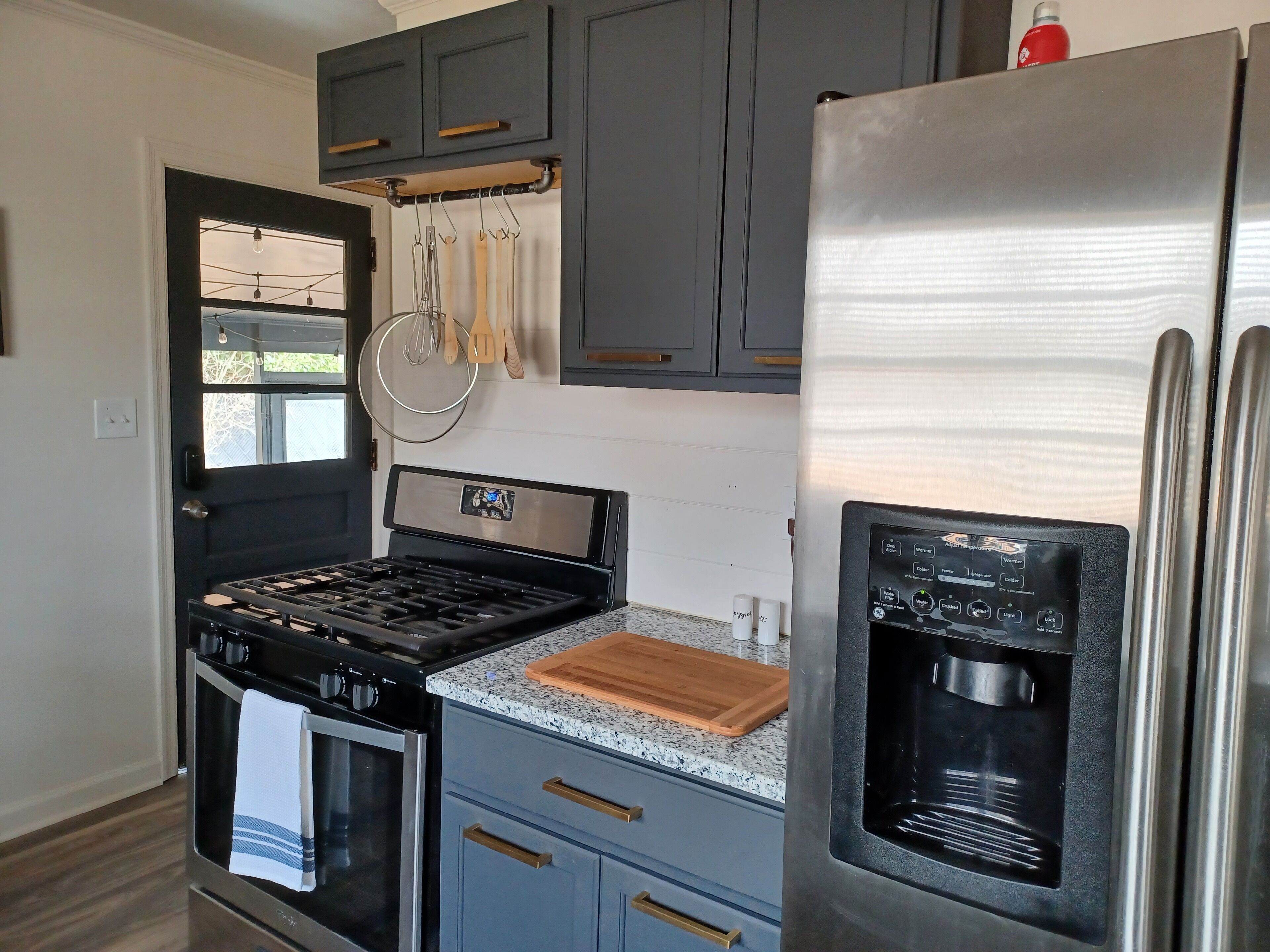 Urban Ranch w/ Basement Condo & Tiny House - 2miles from The Battery, ATL Braves