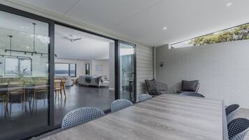 Luxury House | Terrace/patio