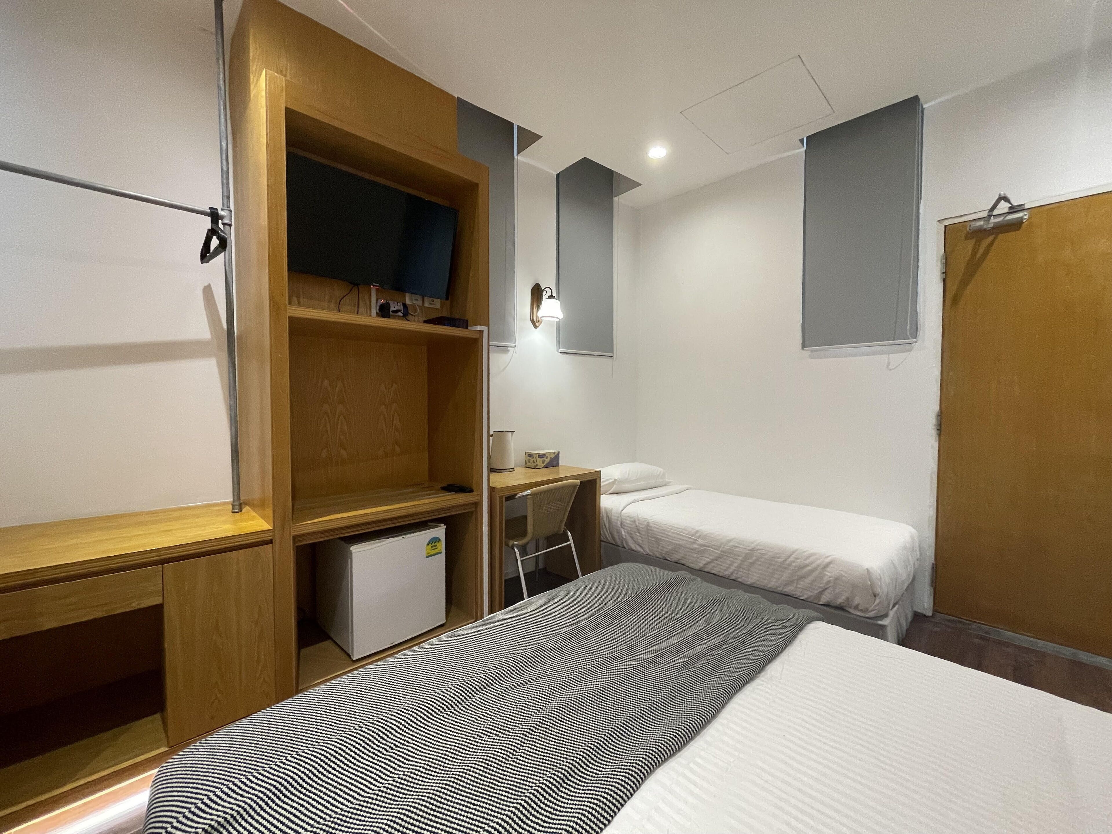 Photo - SOCIAL on Mayo