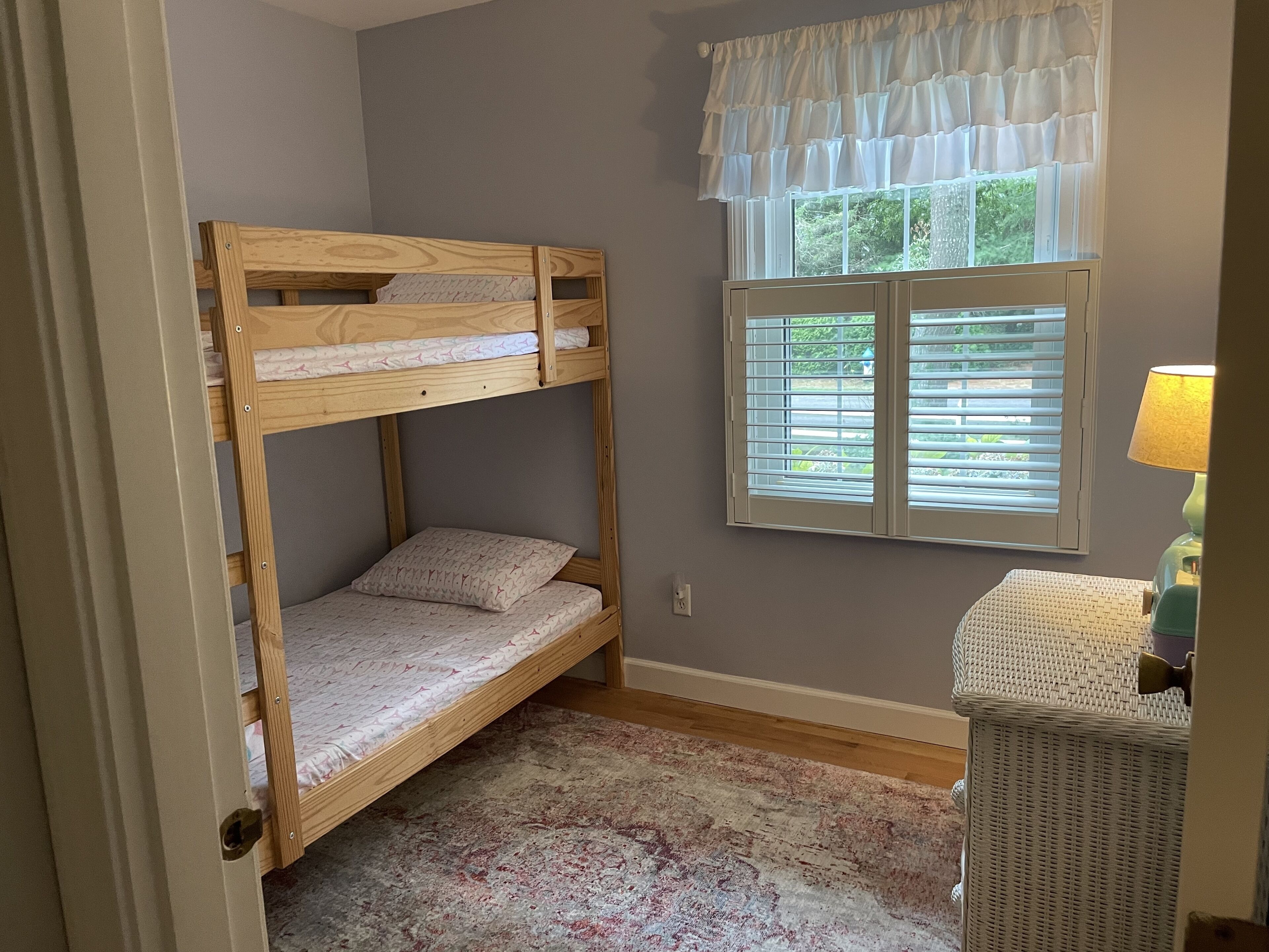 Bike path, Beaches and restaurants within 2 miles.  Private backyard and patio.