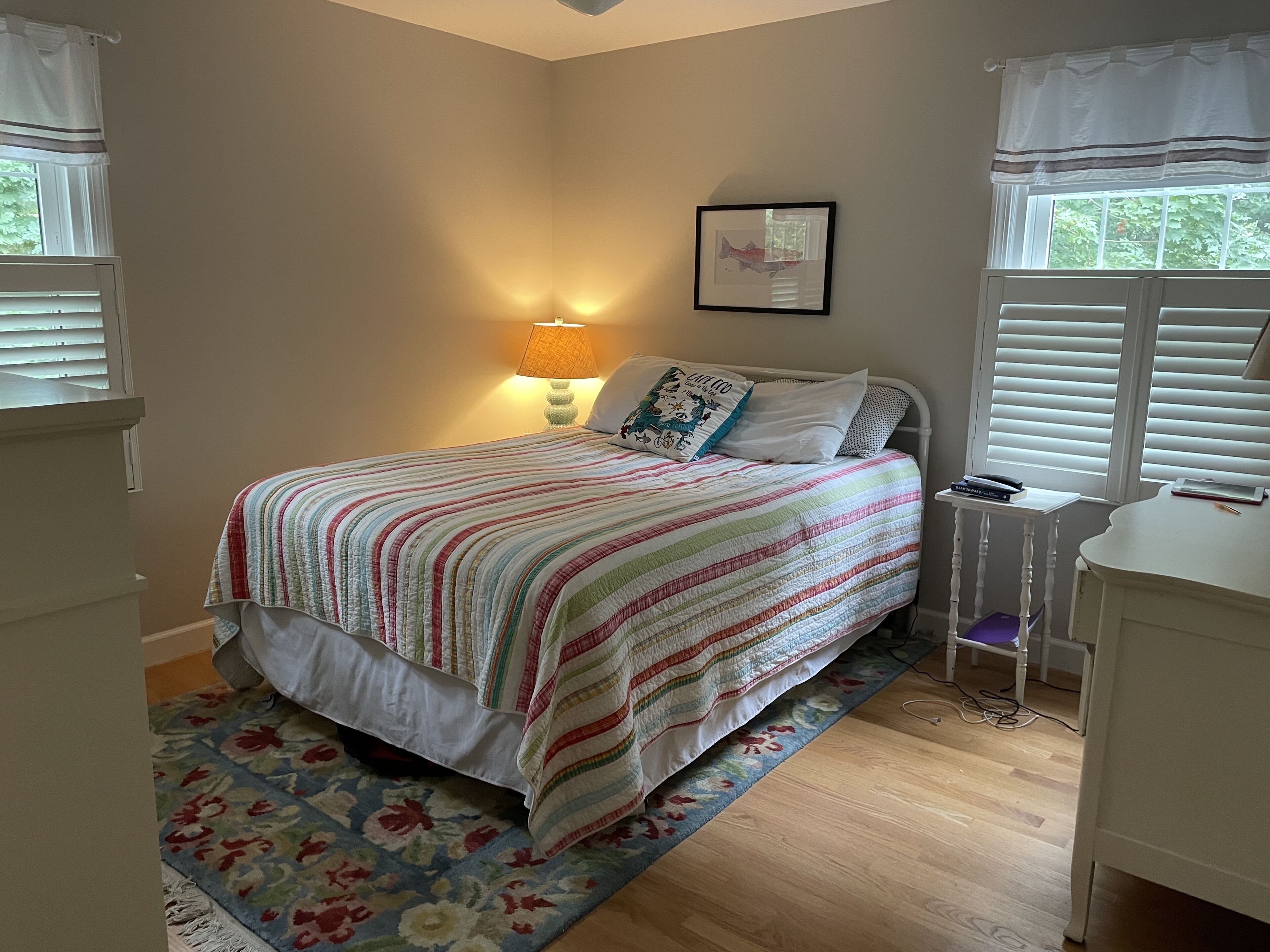 Bike path, Beaches and restaurants within 2 miles.  Private backyard and patio.