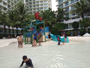 Children's area - Azure Cozy Cheap Condo Apartment with View and Balcony (Paranaque city)