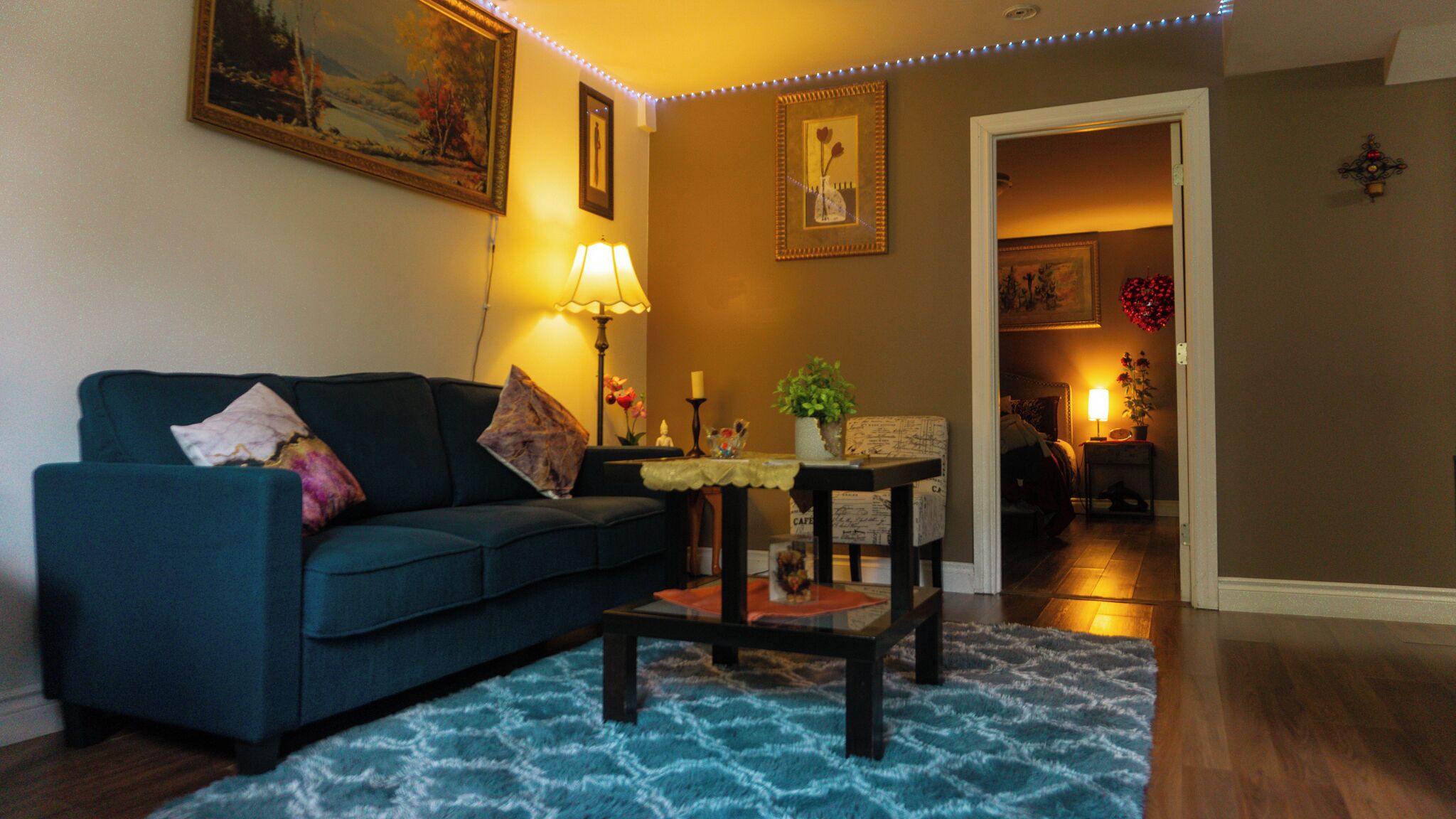 Spacious Queen Bed Home: A Perfect 5-Star Long Term Stay