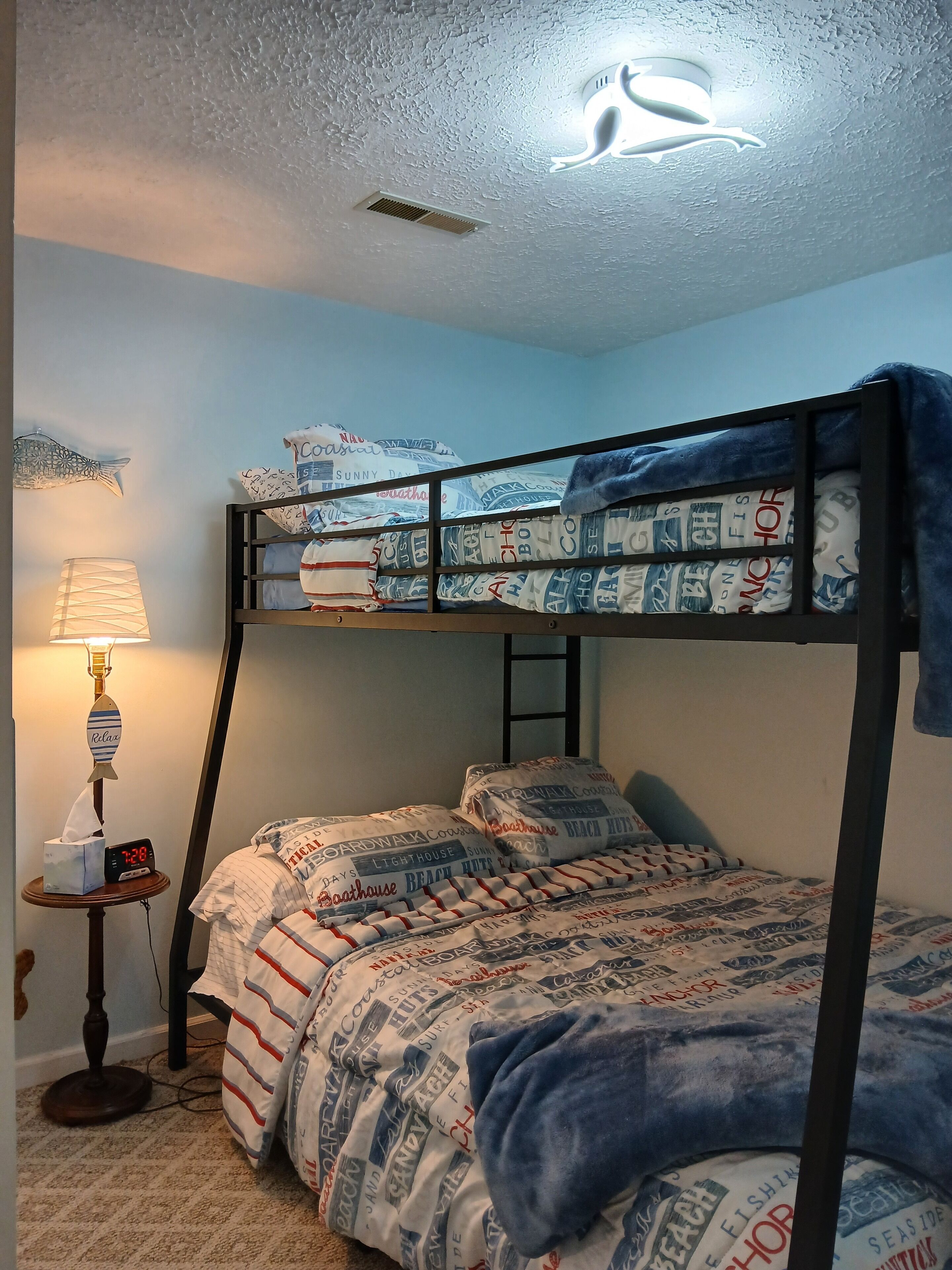 3 Schlafzimmer, Schreibtisch, Bügeleisen/Bügelbrett, kostenloses WLAN