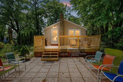 The Brew Bungalow-Oneida Lakeside Getaway (Verona)