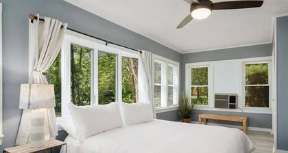 The Brew Bungalow-Oneida Lakeside Getaway (Verona)