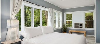 The Brew Bungalow-Oneida Lakeside Getaway (Verona)