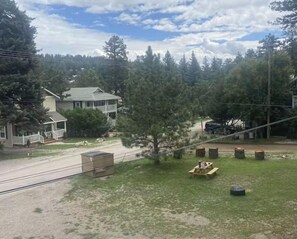 Property grounds - THE SUMMIT INN (Cloudcroft)