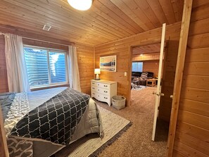 4 Schlafzimmer, Schreibtisch, kostenloses WLAN, Bettwäsche