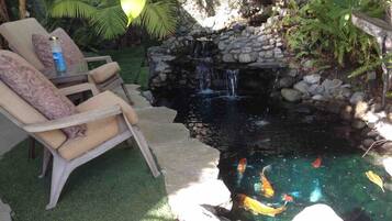 Comfort Double Room, Shared Bathroom (Luxurious Boudoir ) | Garden