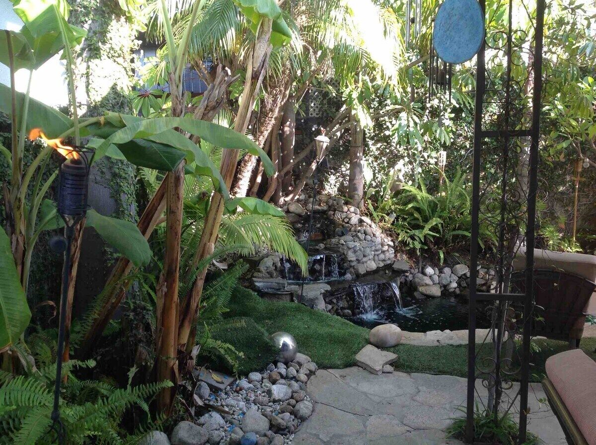 Comfort Double Room, Shared Bathroom (Luxurious Boudoir ) | Garden