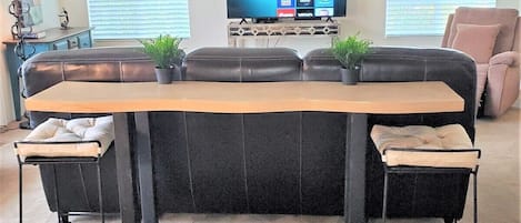 House, Private Bathroom (Jacob's Well) | Lounge