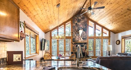 NEW!! The Winterland Chalet with Barrel Sauna
