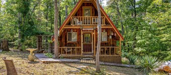 Sugar Shack- Firepit, Wood Stove, Grill, WiFi