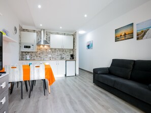 TV - 412 YUCCA PARK Second Line to Beach (Costa Adeje)