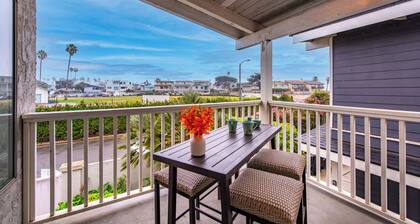 Dog-Friendly Home Steps to the Beach