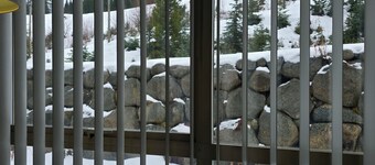 Apex Inn 223 sleeps 5. Ski in/Ski out. Steps to Apex Resort Village