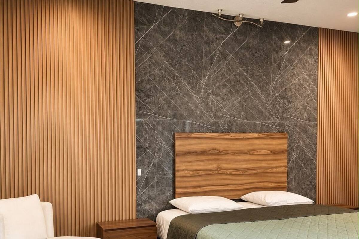 Ropa de cama de alta calidad, cubrecamas y escritorio 